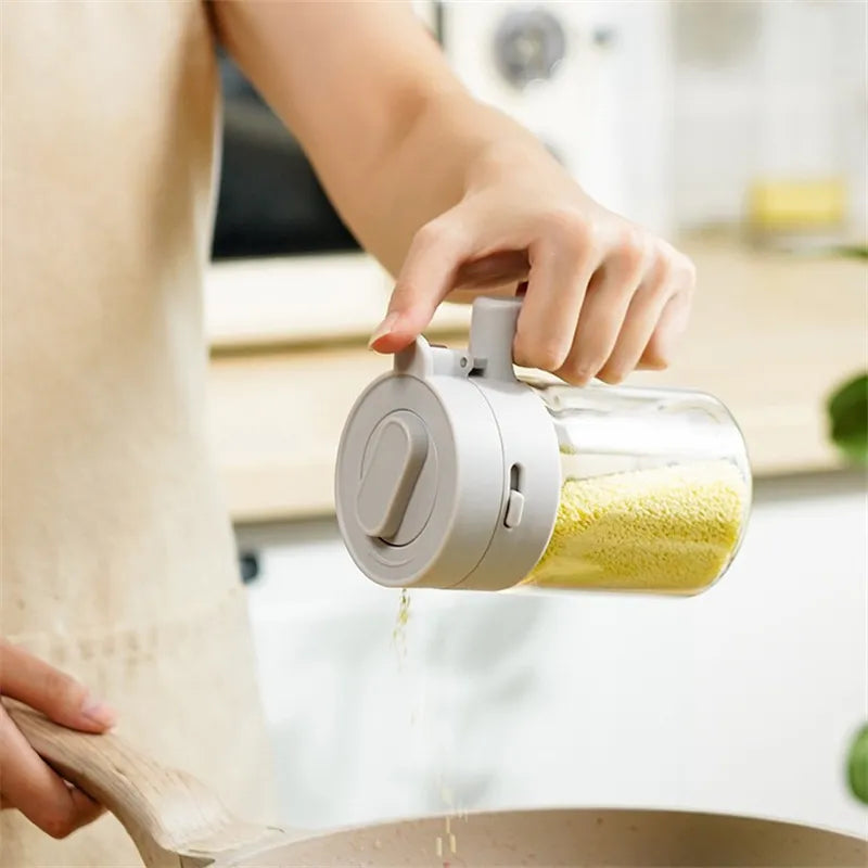 SpicePro™ – 2-in-1 glazen kruidenpotjes met lepel