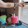 YarnMate™ - Draagbare Handgelenk-Wolhouder