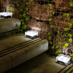 GlowBrick™ - Wegverlichting in de vorm van glasblokken!